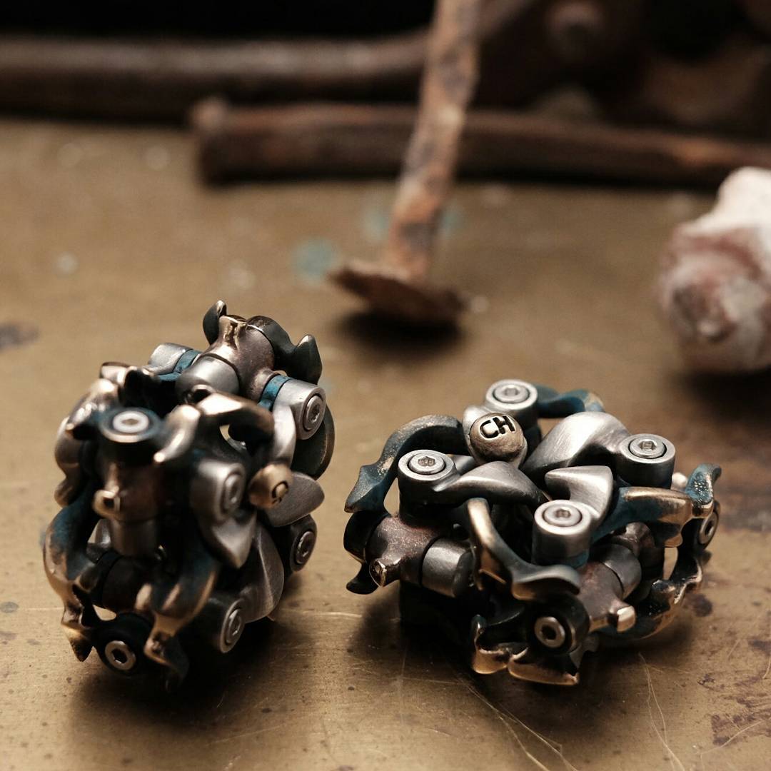Cpprhd Bead Couple of worry stones 3